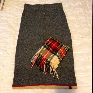 Roots Cabin Skirt and Tartan Scarf Set